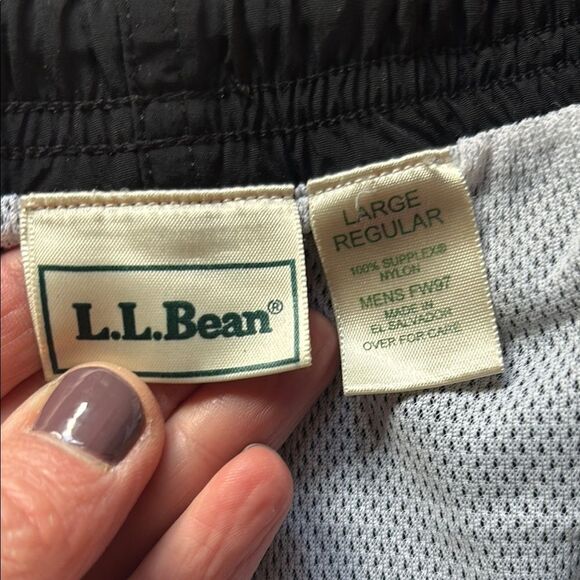 L.L. Bean Black Athletic Shorts with Elastic Waistband - Picture 4 of 10